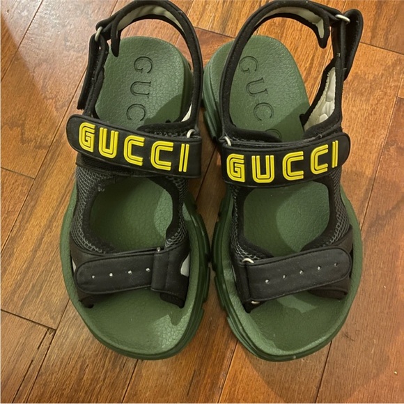 Gucci X Sega Nappa Aguru Sandals "Black Green" Size 10=10.5US - Picture 1 of 2